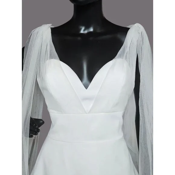 NWOT Ivory Plunge V-Neck Tulle Arm Detail Wedding Gown - Amy & Eve - Picture 6 of 12